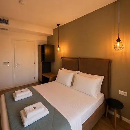 Hotel Platon 4*
