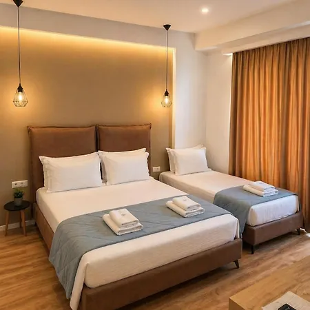 Platon Hotel 4*