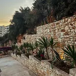 Platon Hotel