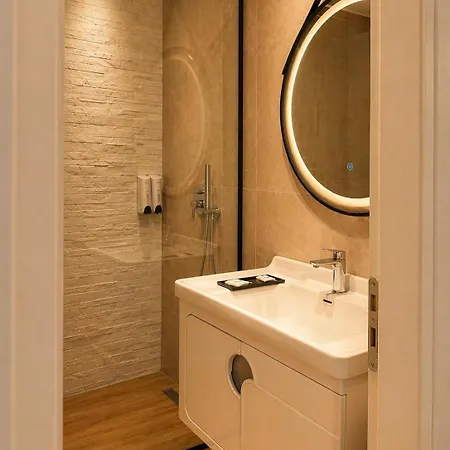 Hotel Platon 4*